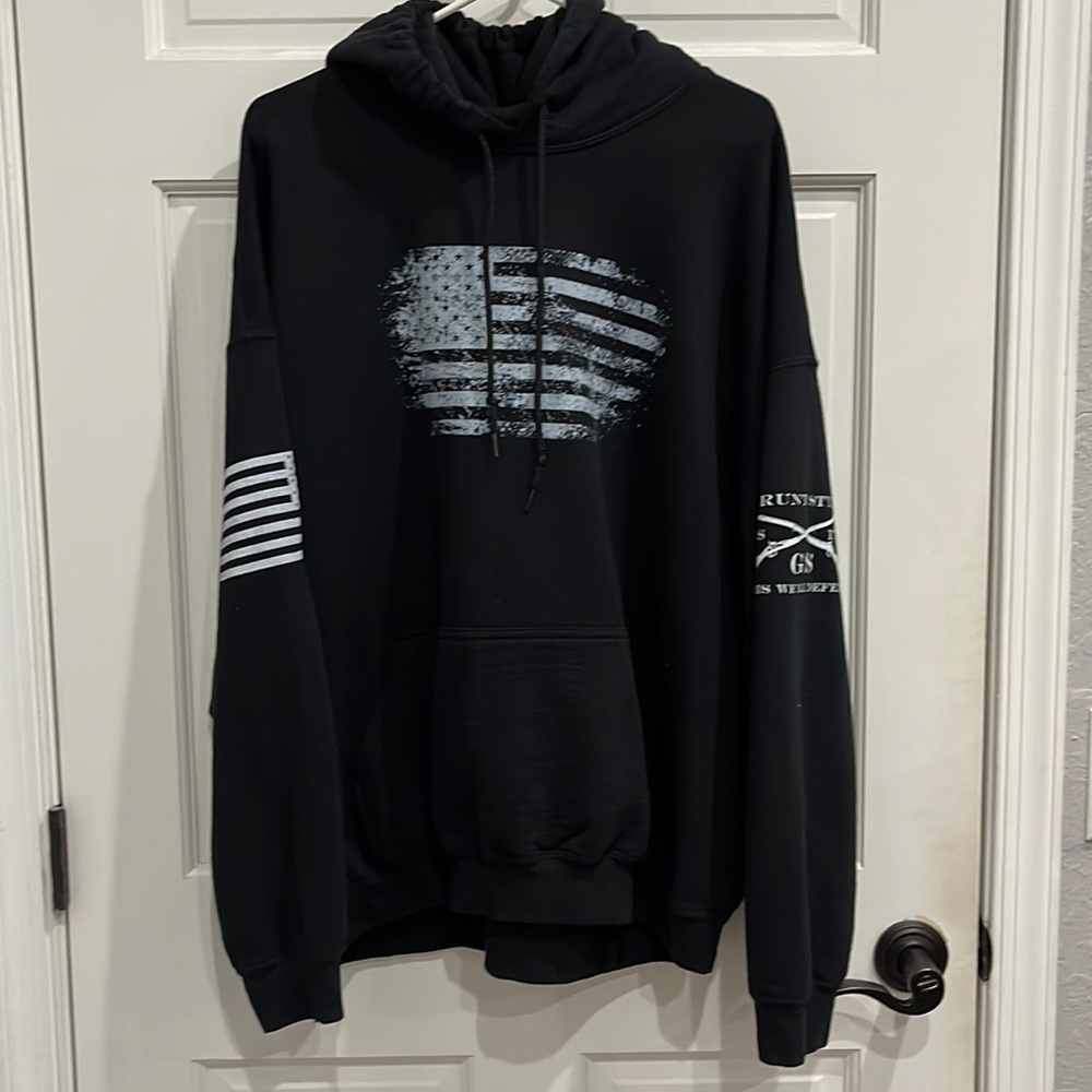 Men’s grunt style sweatshirt, size XXL